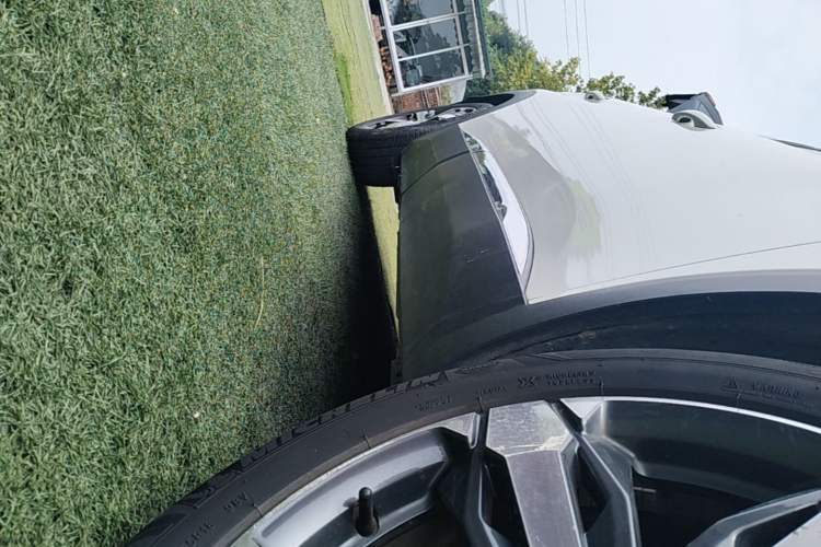 Used Peugeot 4008 2017 350THP Elite Edition Right Side Sill