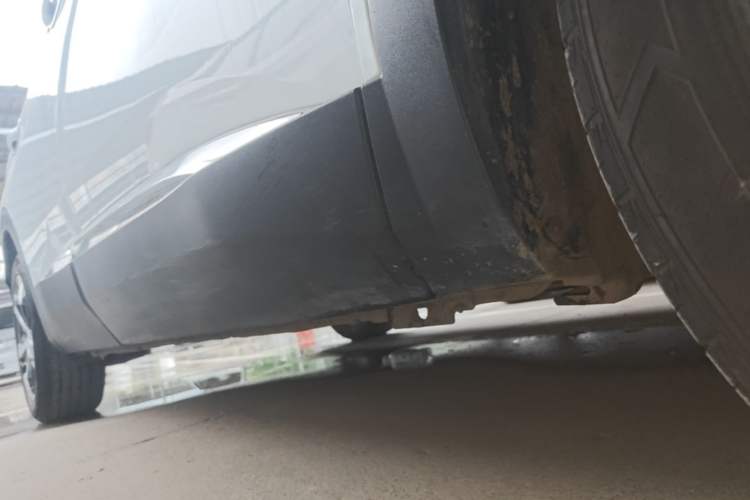 Used Peugeot 4008 2017 350THP Elite Edition Right Side Sill