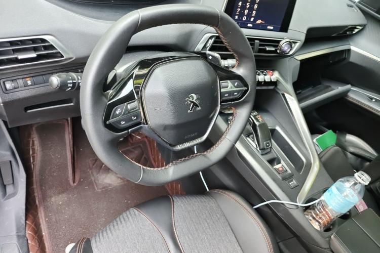 Used Peugeot 4008 2017 350THP Elite Edition Steering Wheel