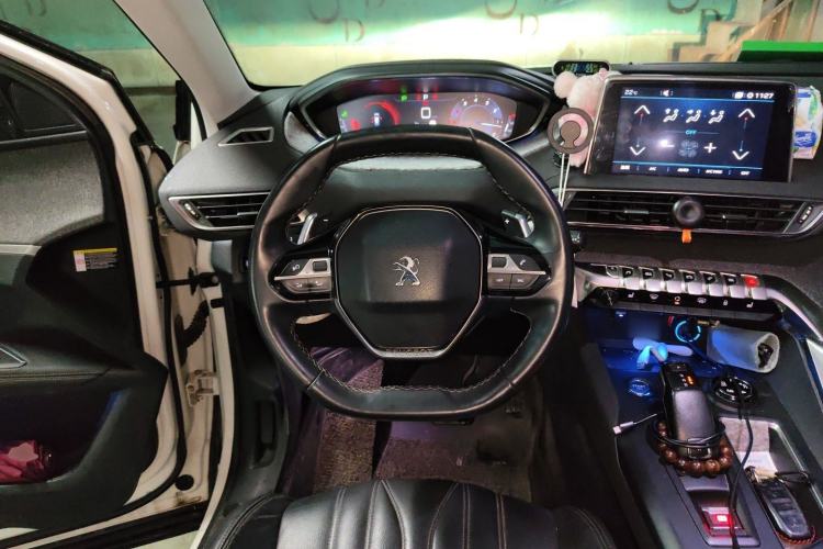 Used Peugeot 4008 2017 350THP Luxury Edition Steering Wheel