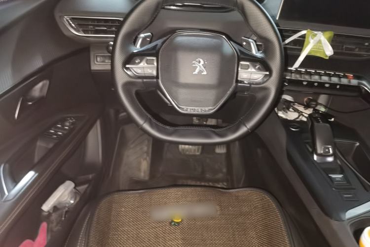 Used Peugeot 4008 2017 350THP Elite Edition Steering Wheel