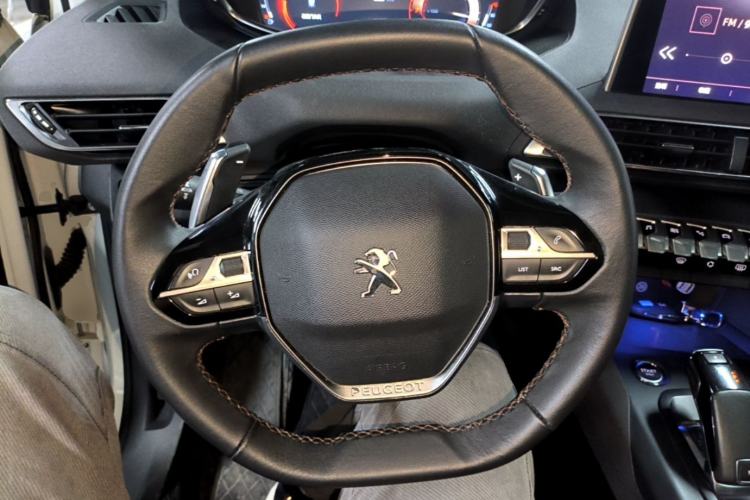 Used Peugeot 4008 2017 350THP Elite Edition Steering Wheel