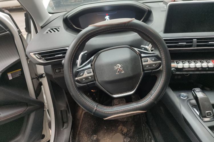 Used Peugeot 4008 2017 350THP Elite Edition Steering Wheel