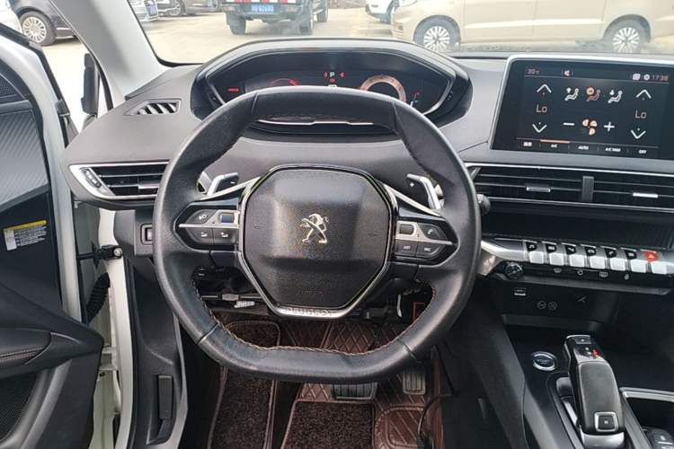 Used Peugeot 4008 2017 350THP Elite Edition Steering Wheel