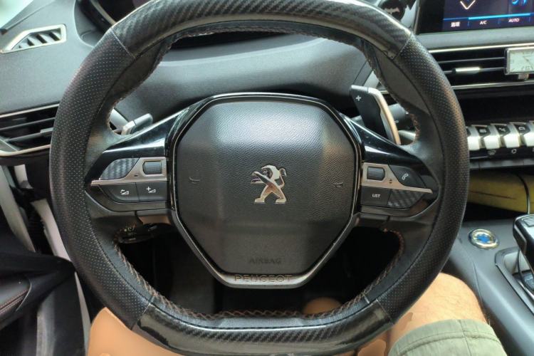Used Peugeot 4008 2017 350THP Elite Edition Steering Wheel