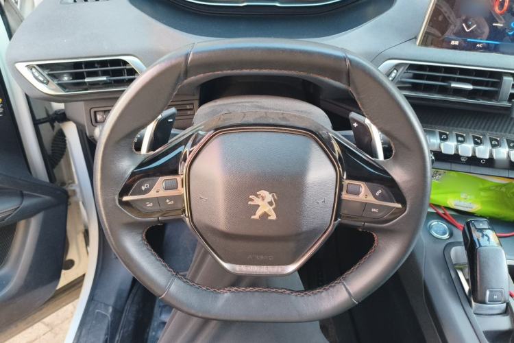 Used Peugeot 4008 2017 350THP Elite Edition Steering Wheel