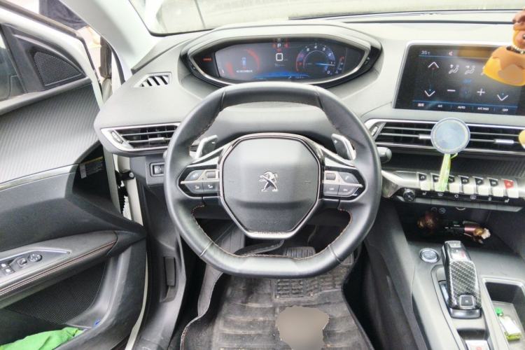 Used Peugeot 4008 2017 350THP Elite Edition Steering Wheel