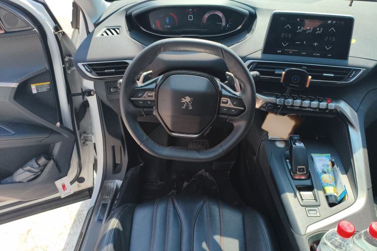 Used Peugeot 4008 2017 350THP Elite Edition Steering Wheel