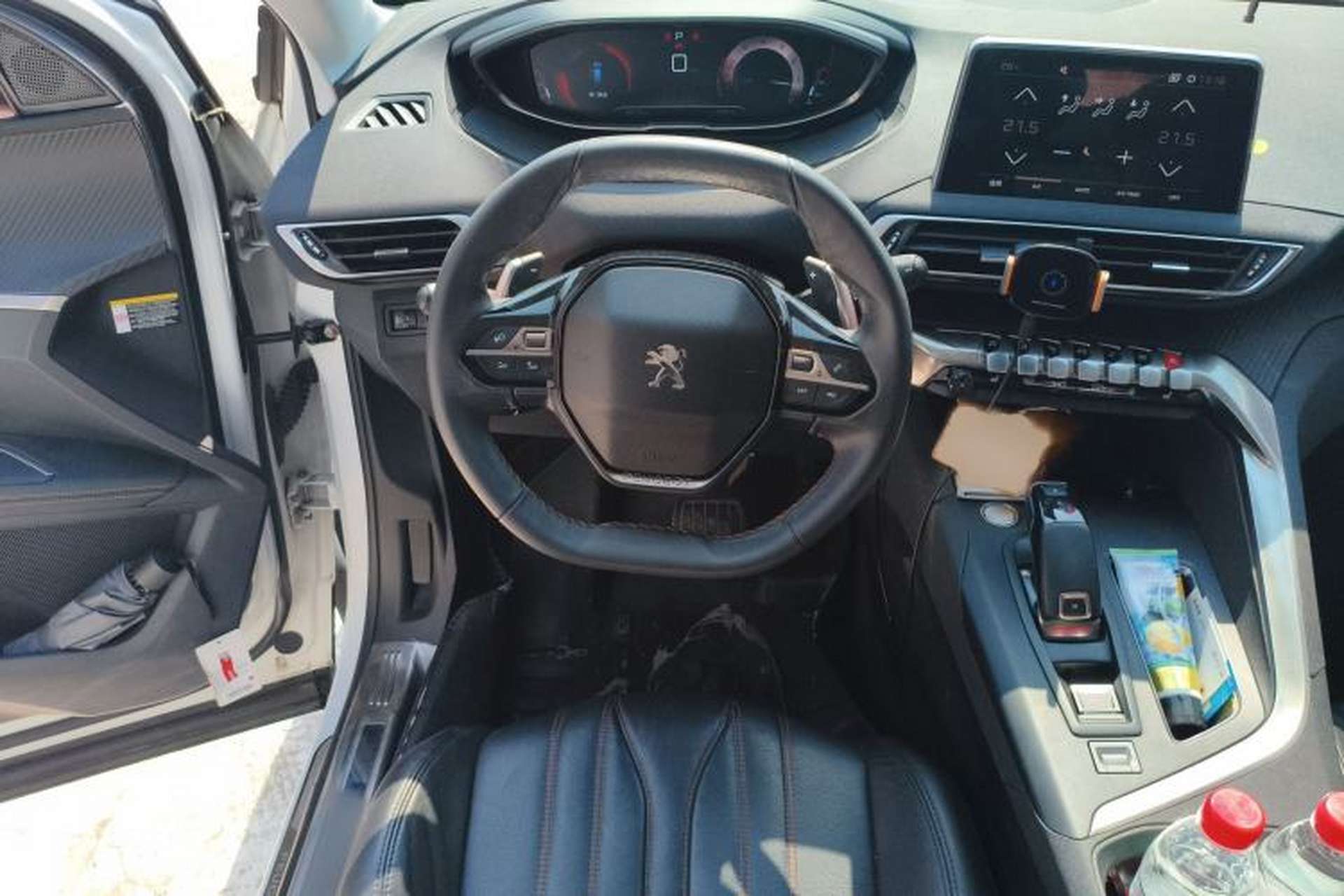 Used Peugeot 4008 2017 350THP Elite Edition Steering Wheel
