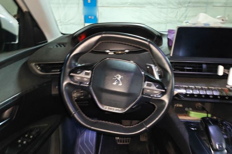 Used Peugeot 4008 2017 350THP Luxury Edition Steering Wheel