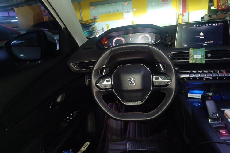 Used Peugeot 4008 2017 350THP Elite Edition Steering Wheel