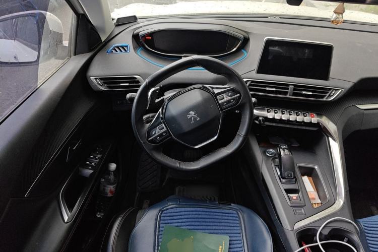 Used Peugeot 4008 2017 350THP Elite Edition Steering Wheel