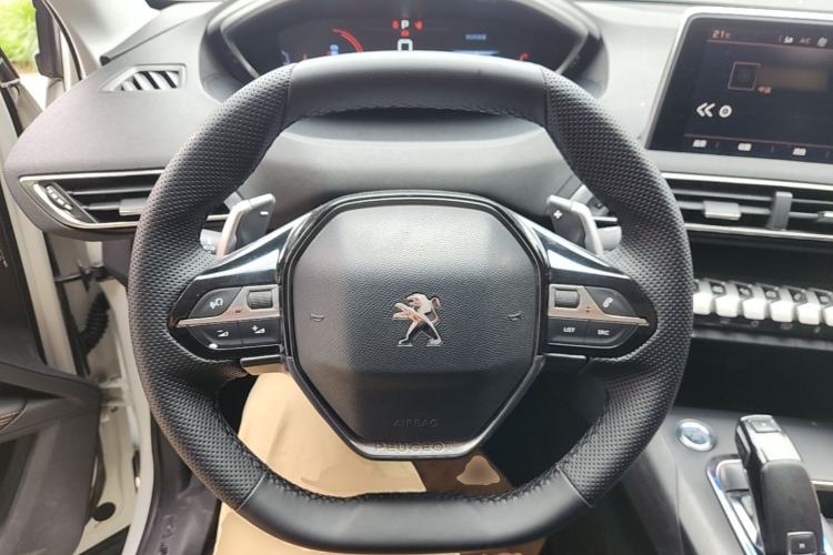 Used Peugeot 4008 2017 350THP Elite Edition Steering Wheel