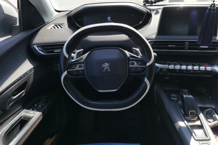 Used Peugeot 4008 2017 350THP Elite Edition Steering Wheel