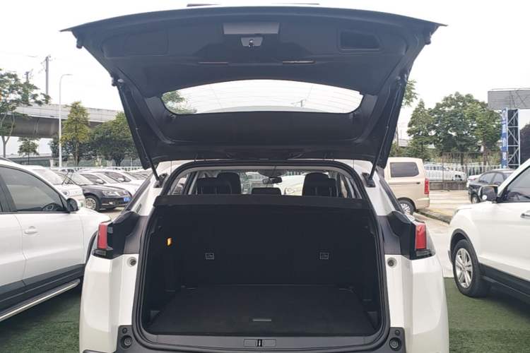 Used Peugeot 4008 2017 350THP Elite Edition Trunk