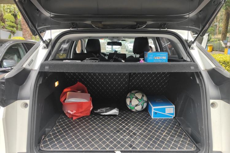 Used Peugeot 4008 2017 350THP Elite Edition Trunk
