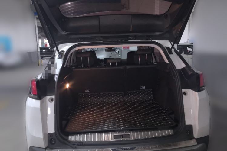 Used Peugeot 4008 2017 350THP Elite Edition Trunk