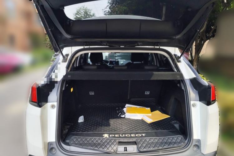 Used Peugeot 4008 2017 350THP Elite Edition Trunk