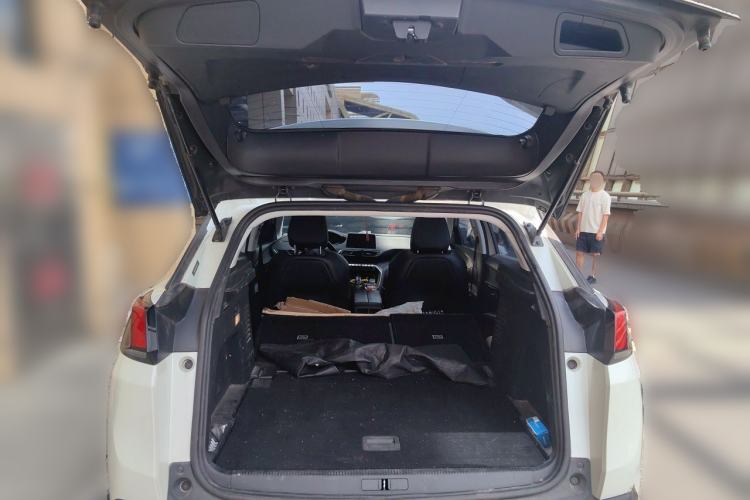 Used Peugeot 4008 2017 350THP Elite Edition Trunk