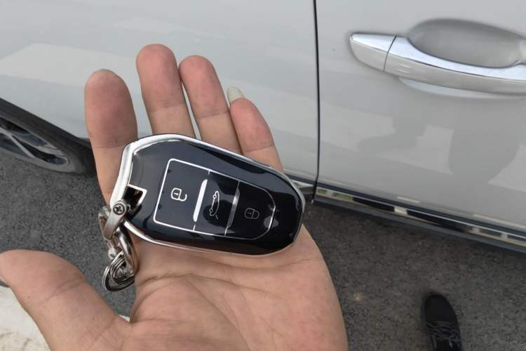 Used Peugeot 4008 2017 350THP Luxury Edition Vehicle Key