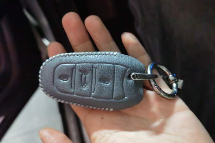 Used Peugeot 4008 2017 350THP Elite Edition Vehicle Key