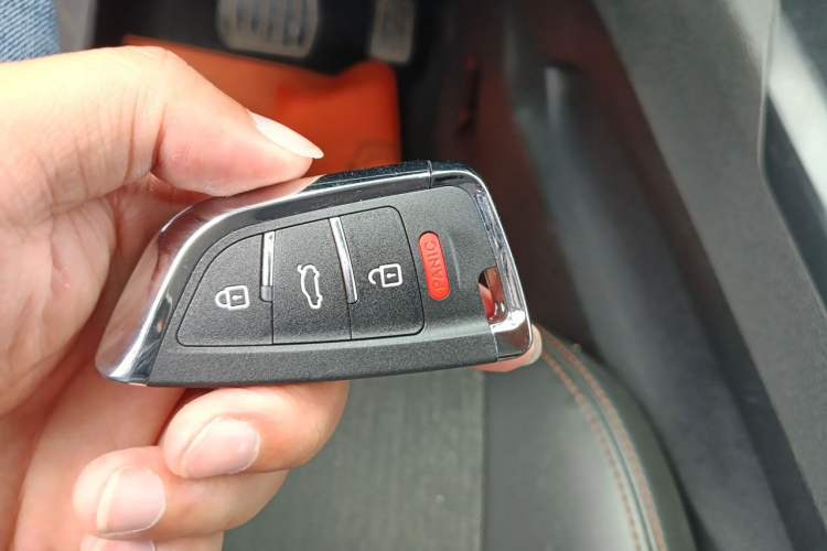 Used Peugeot 4008 2017 350THP Elite Edition Vehicle Key
