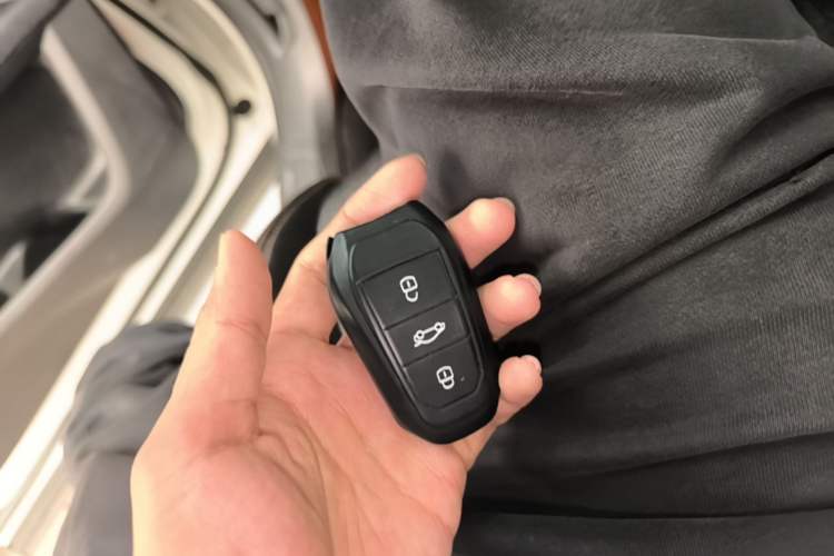Used Peugeot 4008 2017 350THP Elite Edition Vehicle Key