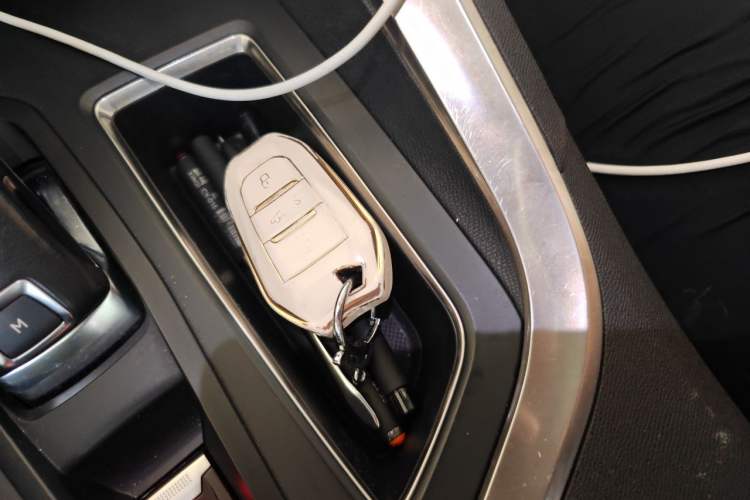 Used Peugeot 4008 2017 350THP Elite Edition Vehicle Key