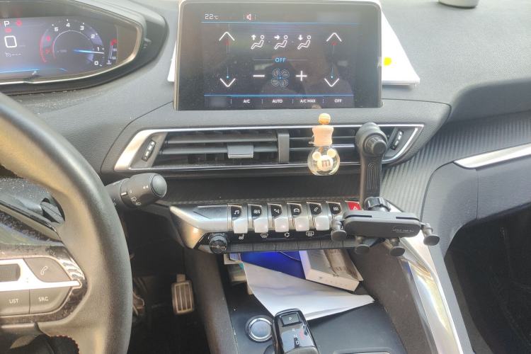 Used Peugeot 4008 2017 350THP Elite Edition Audio And AC Panel