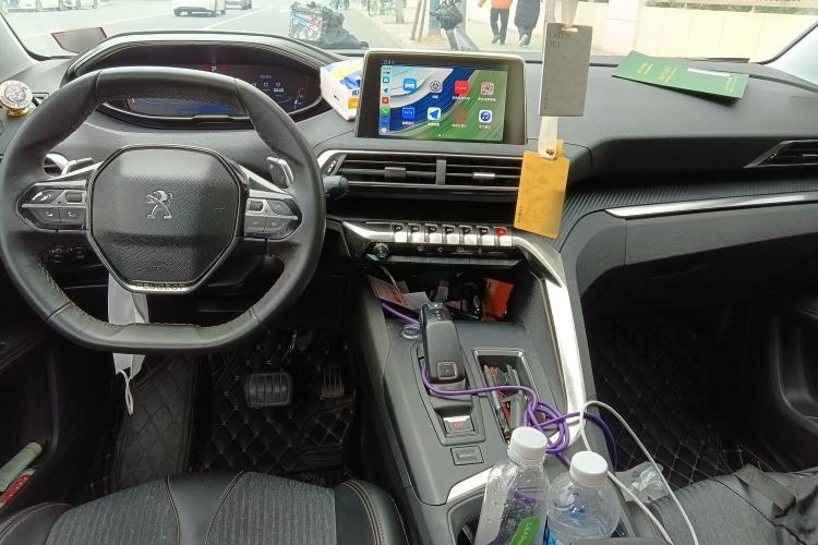 Used Peugeot 4008 2017 350THP Elite Edition Center Console