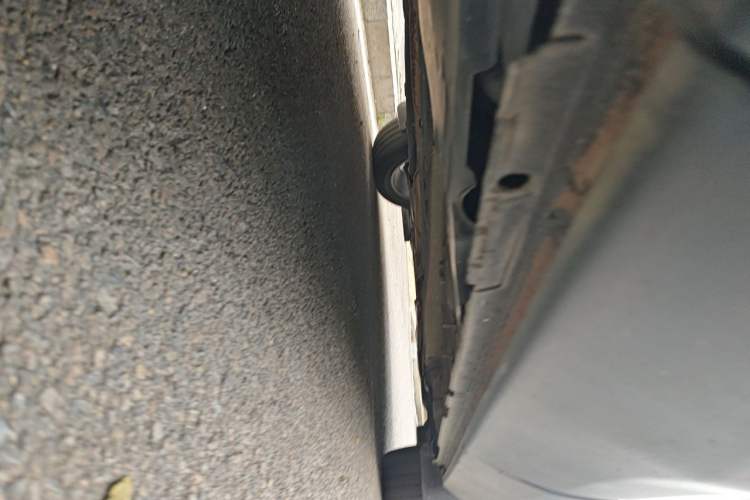 Used Peugeot 4008 2017 350THP Elite Edition Chassis Rear Right