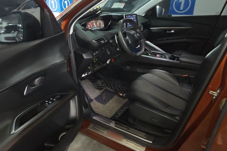 Used Peugeot 4008 2017 380THP Elite Edition Driver Seat