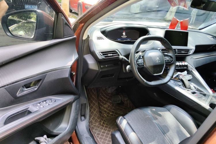 Used Peugeot 4008 2017 350THP Elite Edition Driver Seat
