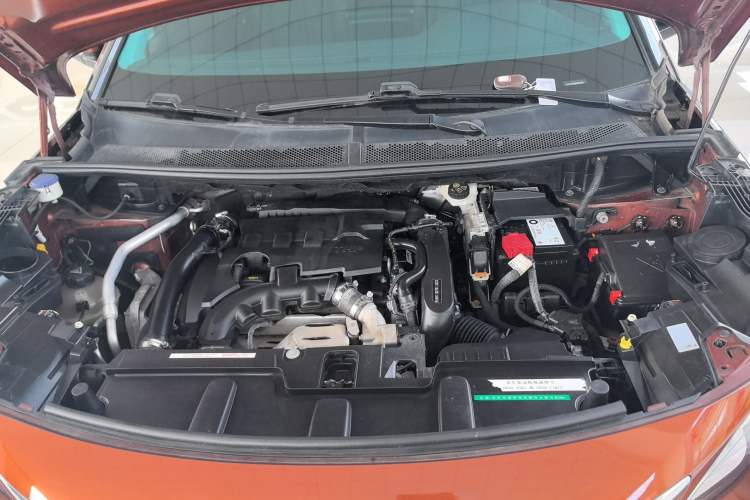 Used Peugeot 4008 2017 350THP Luxury Edition Engine Bay