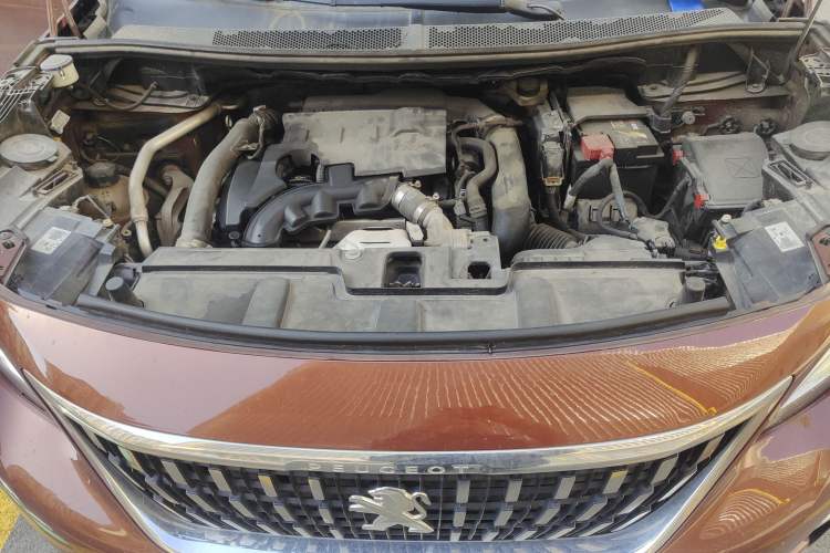 Used Peugeot 4008 2017 350THP Elite Edition Engine Bay