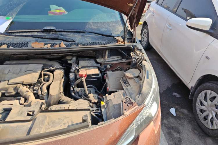 Used Peugeot 4008 2017 350THP Elite Edition Engine Bay Left