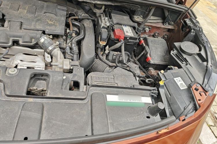 Used Peugeot 4008 2017 350THP Elite Edition Engine Bay Left