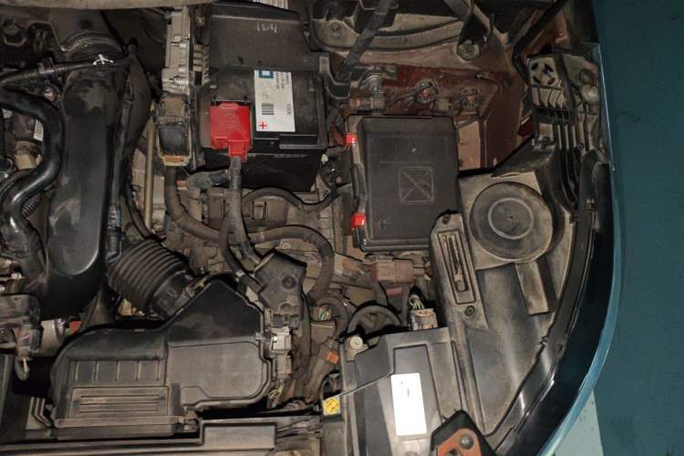 Used Peugeot 4008 2017 350THP Luxury Edition Engine Bay Left