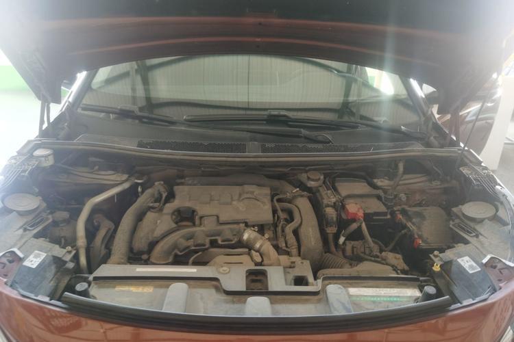 Used Peugeot 4008 2017 350THP Elite Edition Engine Bay