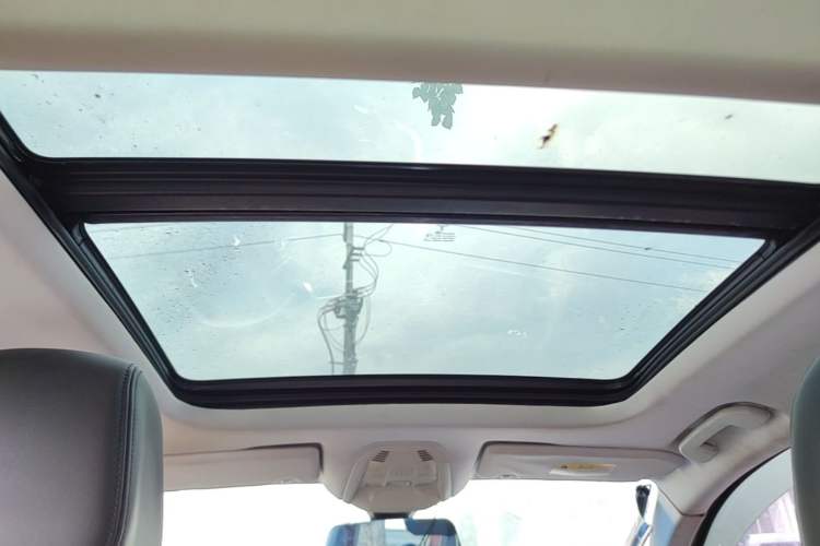 Used Peugeot 4008 2017 350THP Elite Edition Headliner