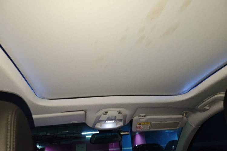 Used Peugeot 4008 2017 350THP Luxury Edition Headliner