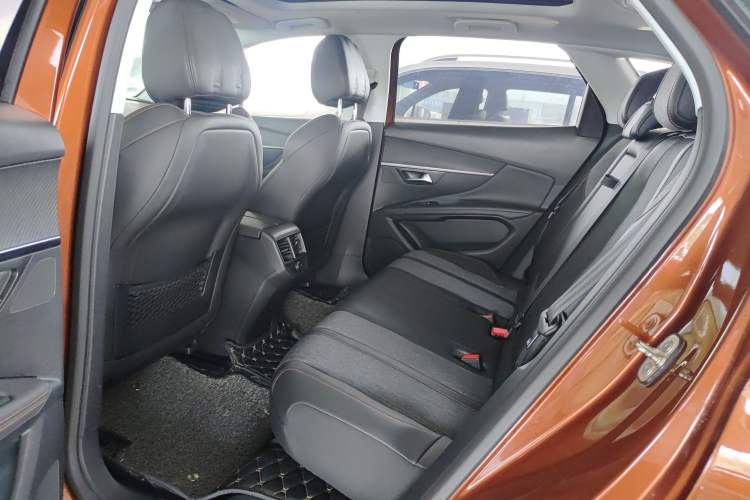 Used Peugeot 4008 2017 380THP Elite Edition Interior 1