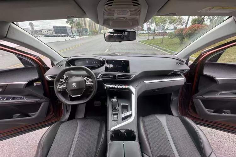 Used Peugeot 4008 2017 380THP Elite Edition Interior 2