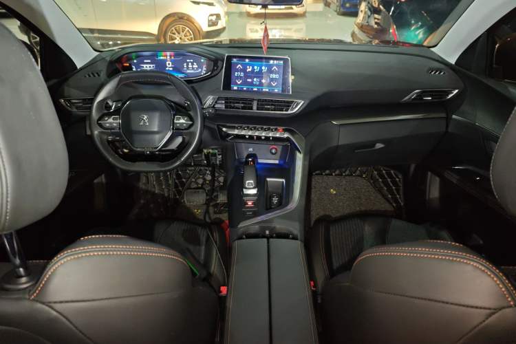 Used Peugeot 4008 2017 380THP Elite Edition Interior 2