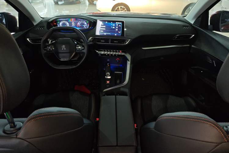 Used Peugeot 4008 2017 380THP Elite Edition Interior 2