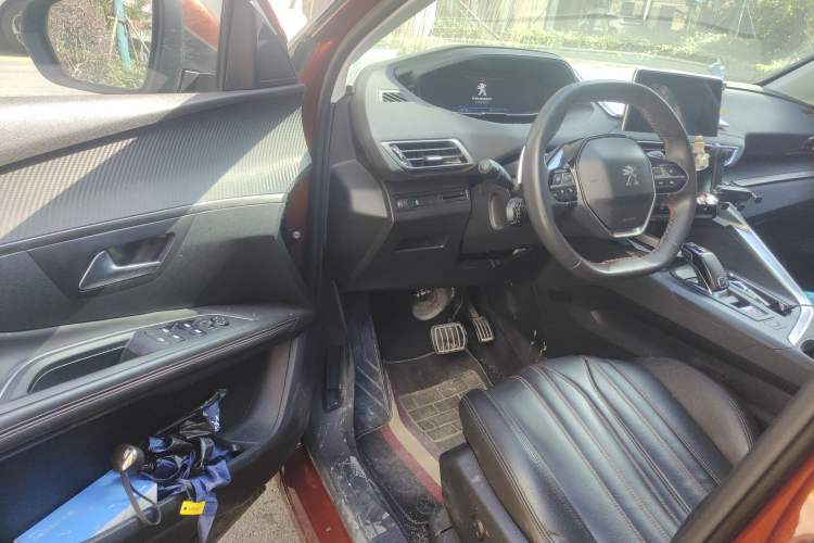 Used Peugeot 4008 2017 350THP Elite Edition Interior 3
