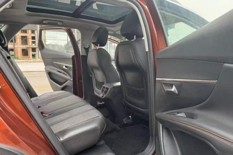 Used Peugeot 4008 2017 380THP Elite Edition Interior 3