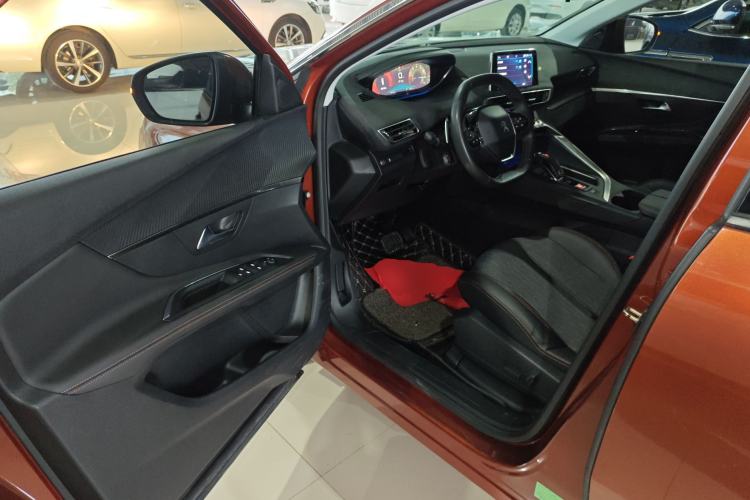 Used Peugeot 4008 2017 380THP Elite Edition Interior 3