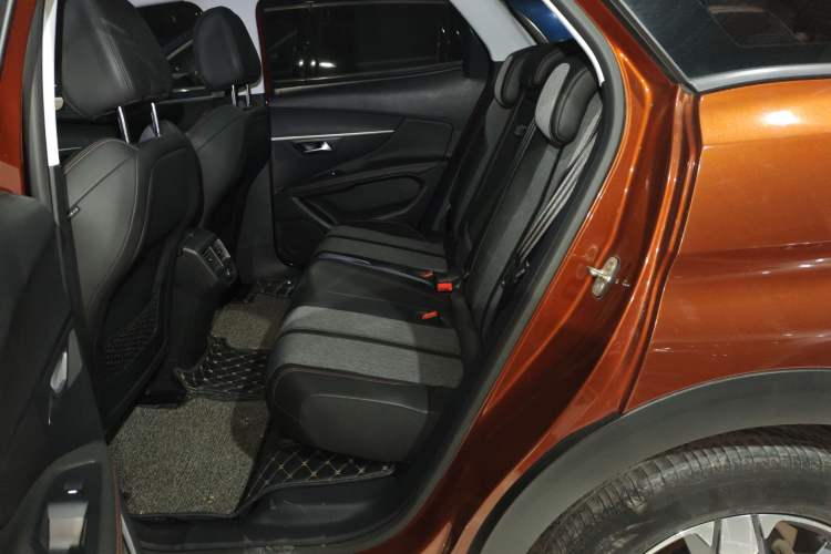 Used Peugeot 4008 2017 380THP Elite Edition Interior 4