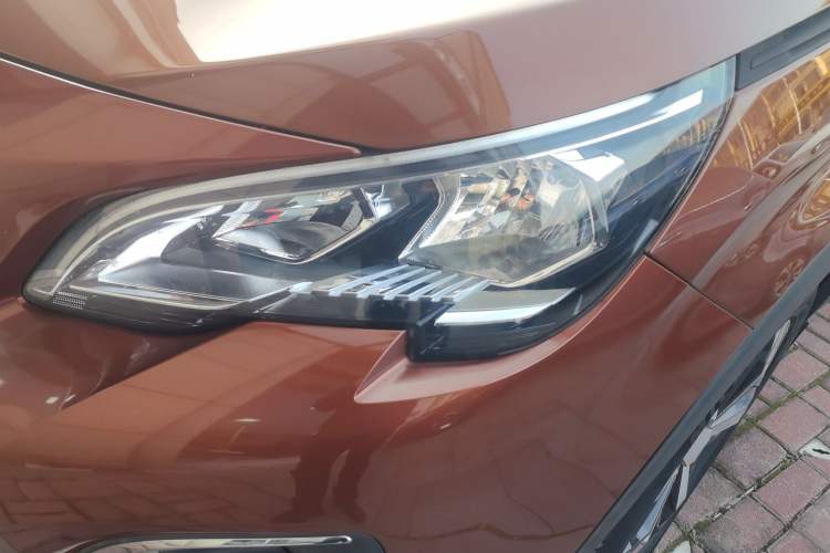 Used Peugeot 4008 2017 350THP Elite Edition Left Front Headlight